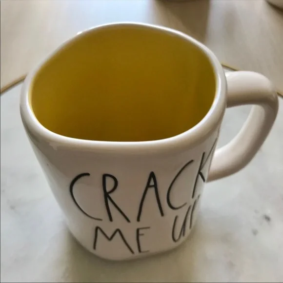 SET OF FOUR Rae Dunn Easter Mug Set - Picture 6 of 12